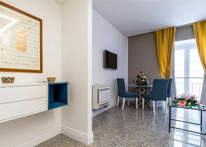 Hotel Lungomare Naples